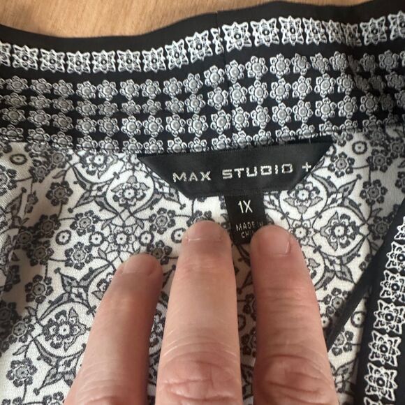 Max Studio Plus Kimono Cardigan Women’s 1X Black White Boho Print Open Front - Picture 3 of 5